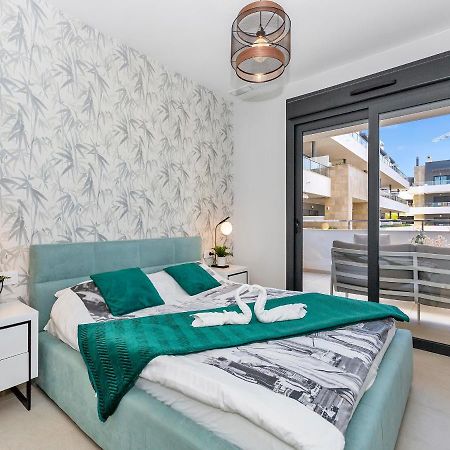 Lovely First Floor Apartment, Heating Pool ! Alicante Dış mekan fotoğraf