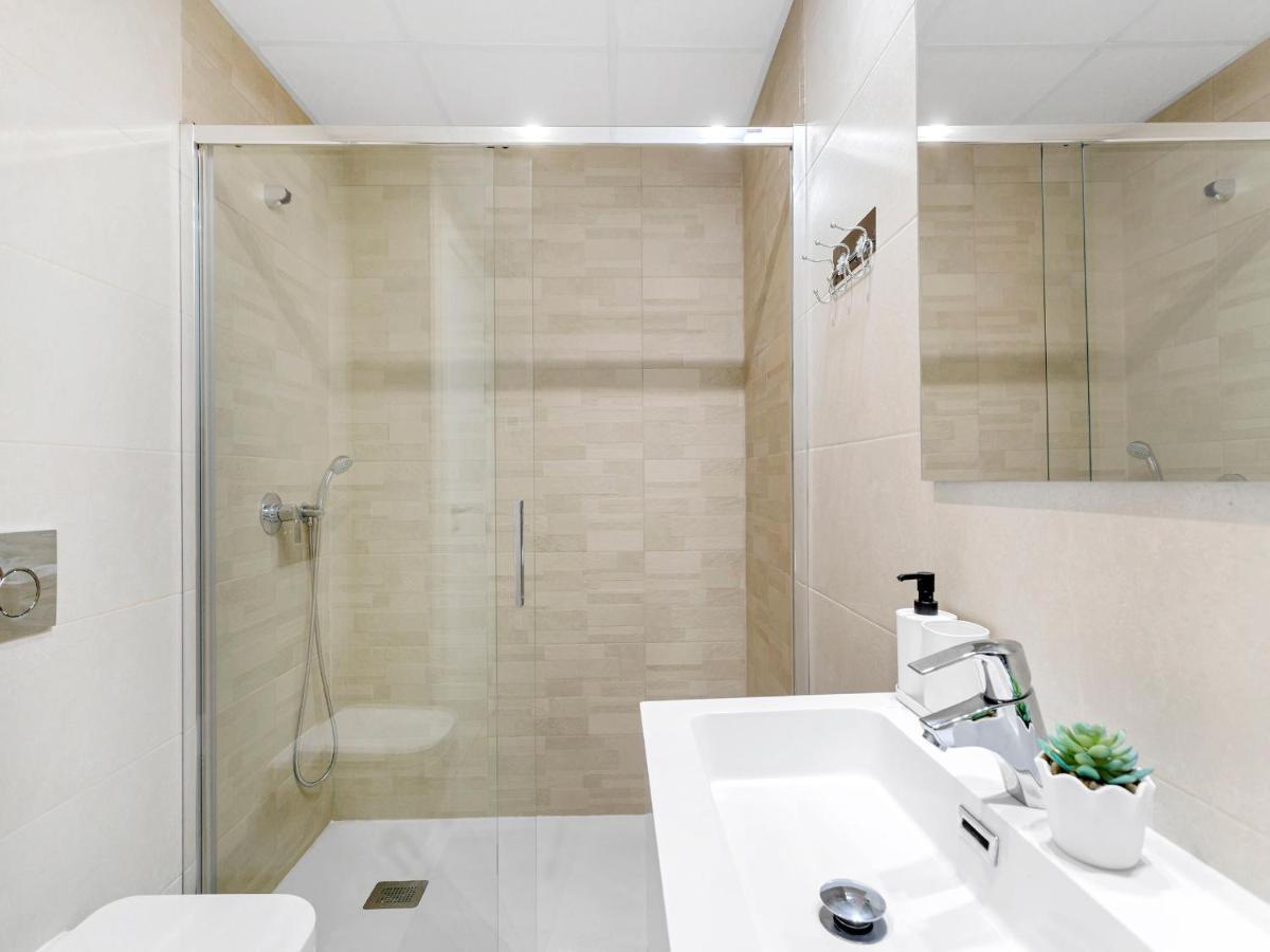 Lovely First Floor Apartment, Heating Pool ! Alicante Dış mekan fotoğraf